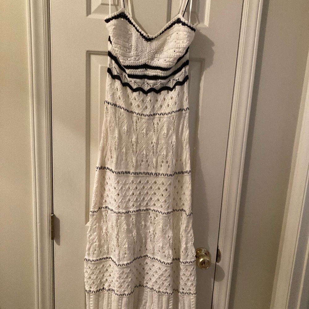 ILLA ILLA Cream and Black Knit Detail - Picture 2 of 4